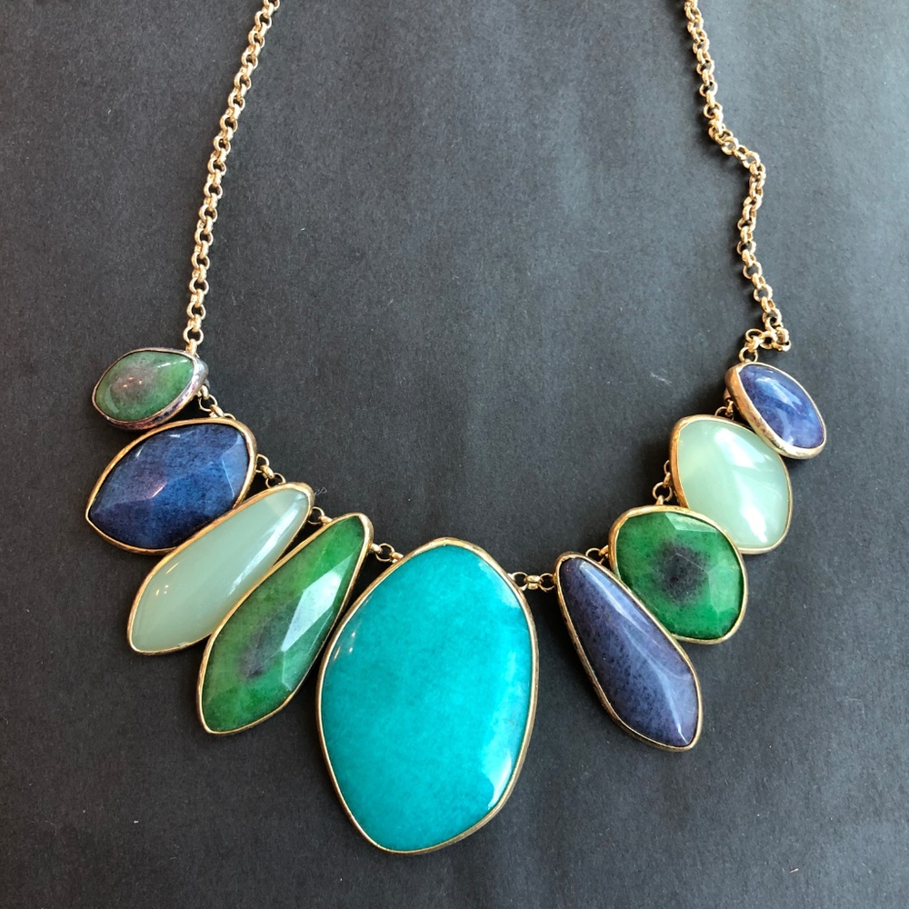 Stella and Dot Serenity Necklace